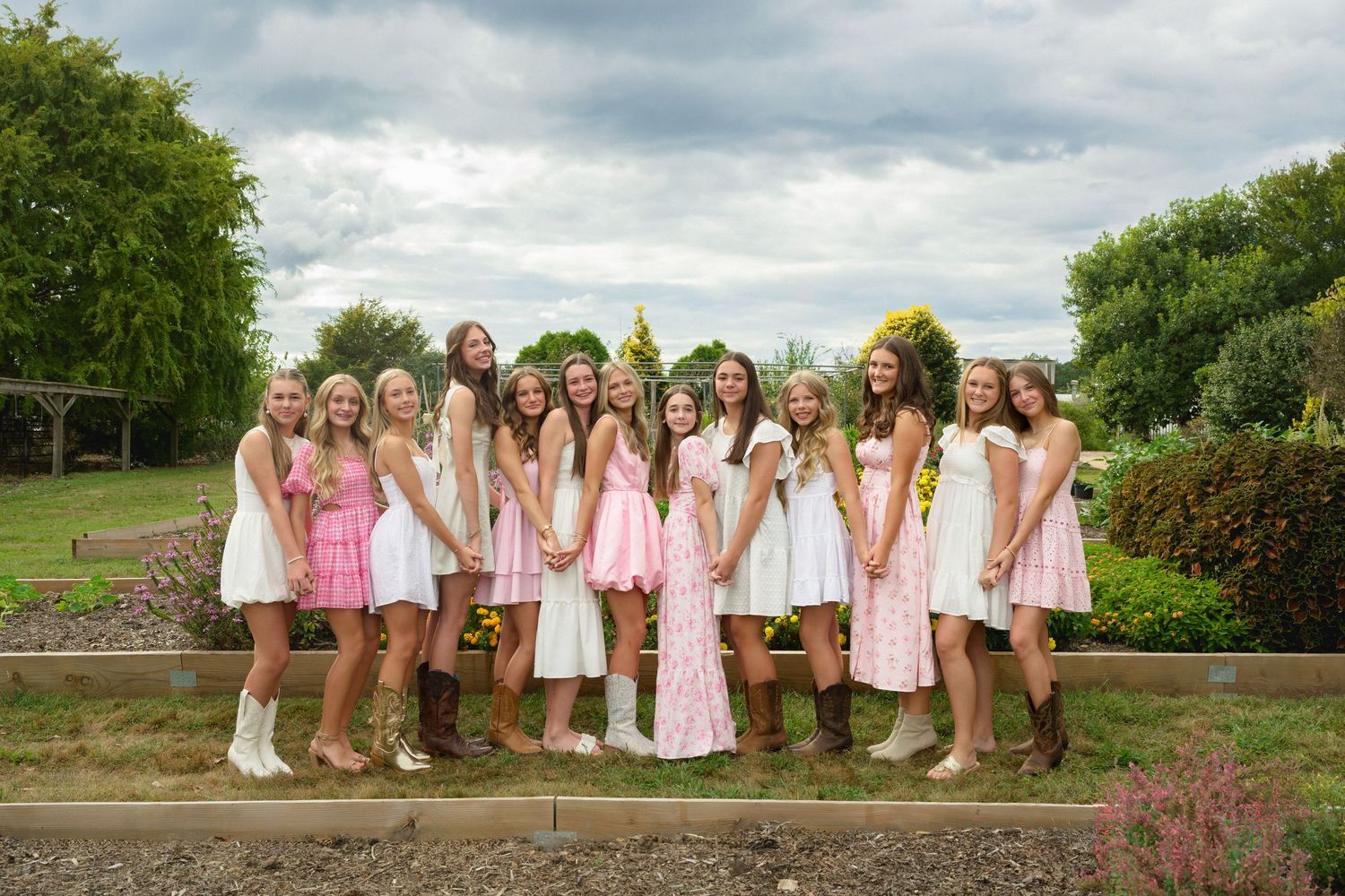 Best friend birthday portraits at JC Raulston Arboretum