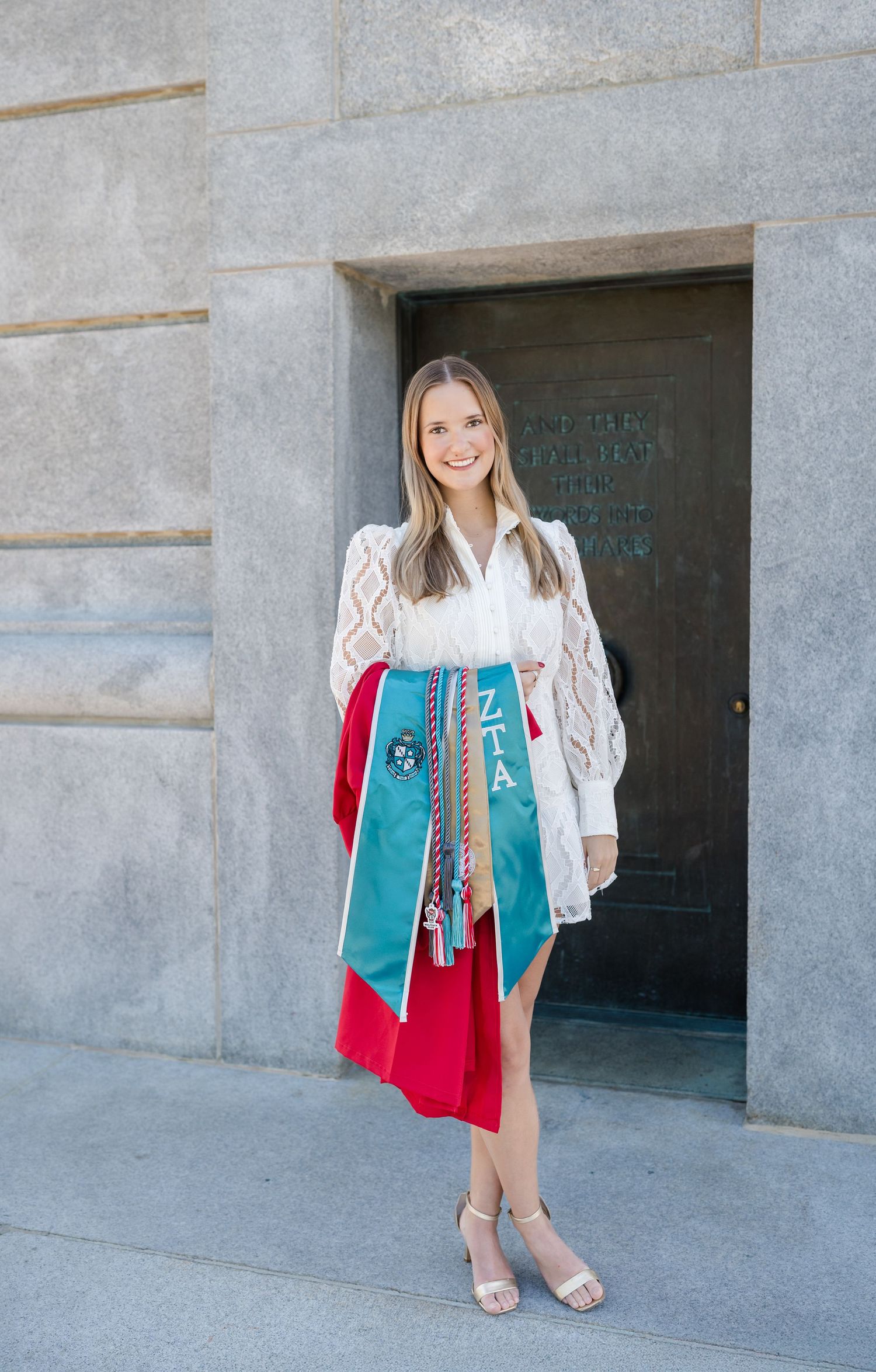 Raleigh photographer NC State graduation photos