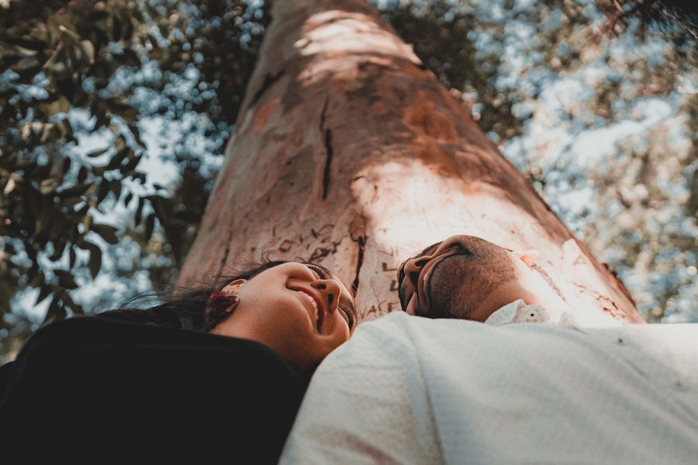 Fotografía de bodas y video de bodas en Santiago de Chile. Sesiones preboda y postboda, edición cinematográfica y cobertura completa.