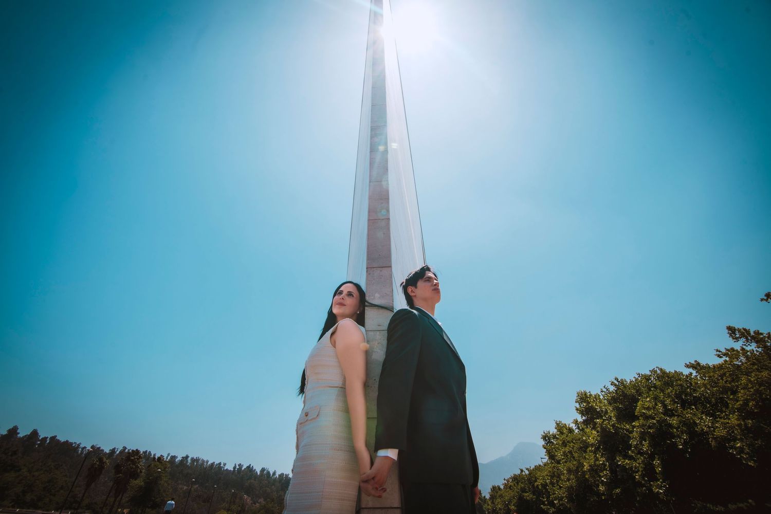 Fotografía de bodas y video de bodas en Santiago de Chile. Sesiones preboda y postboda, edición cinematográfica y cobertura completa.