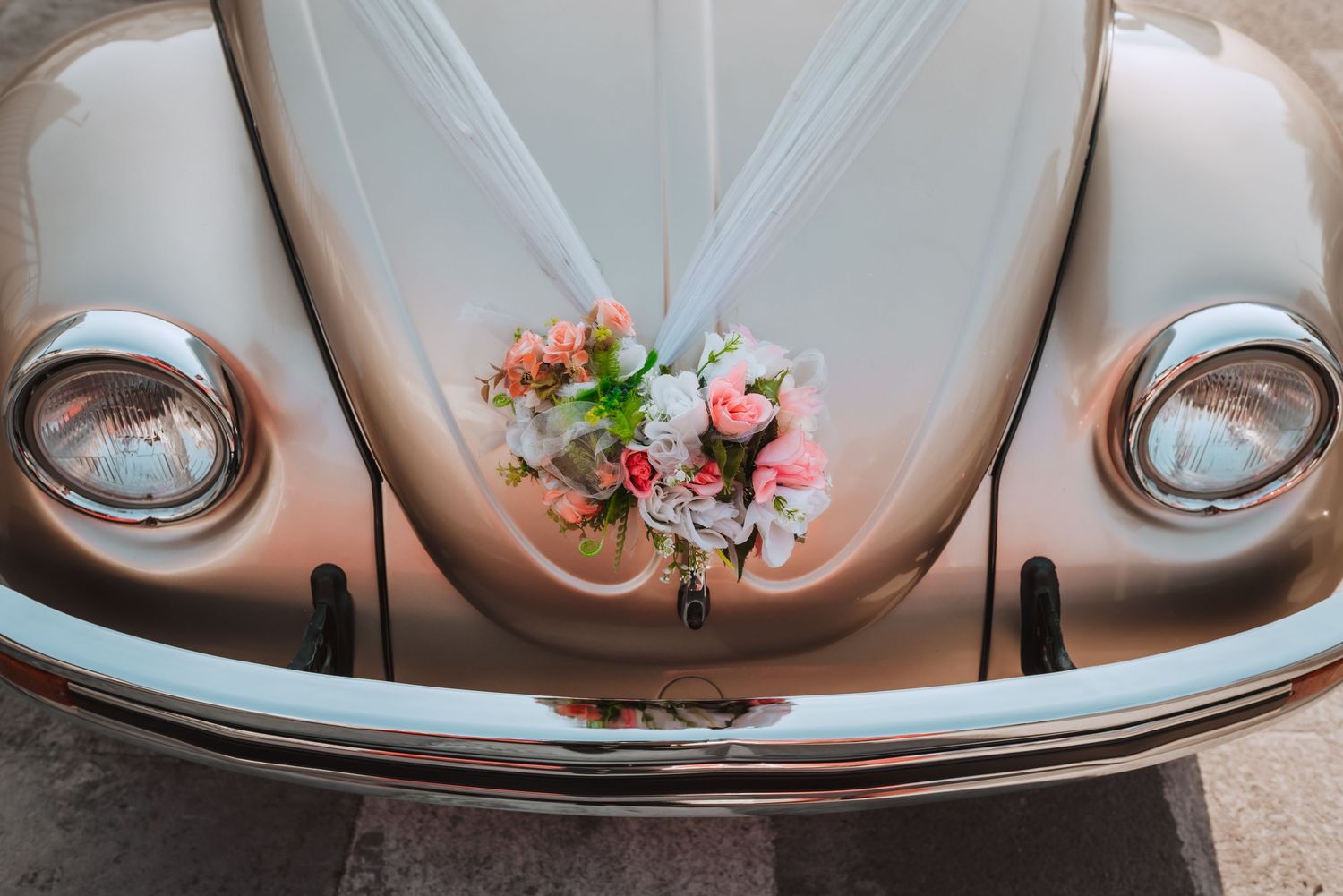 Fotografía de bodas y video de bodas en Santiago de Chile. Sesiones preboda y postboda, edición cinematográfica y cobertura completa.