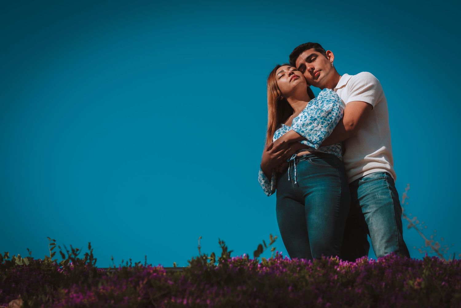 Fotografía de bodas y video de bodas en Santiago de Chile. Sesiones preboda y postboda, edición cinematográfica y cobertura completa.