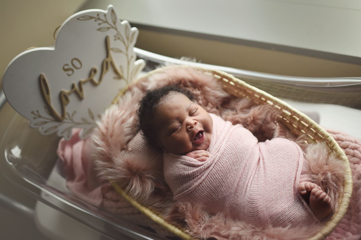 Omaha Nebraska Newborn Photographer -  Elkhorn Nebraska Fresh48 -  Newborn Session - Fall Family Photographer - Hospital Fresh48 - 1 day old