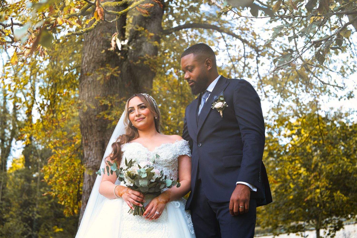 photo de couple en automne