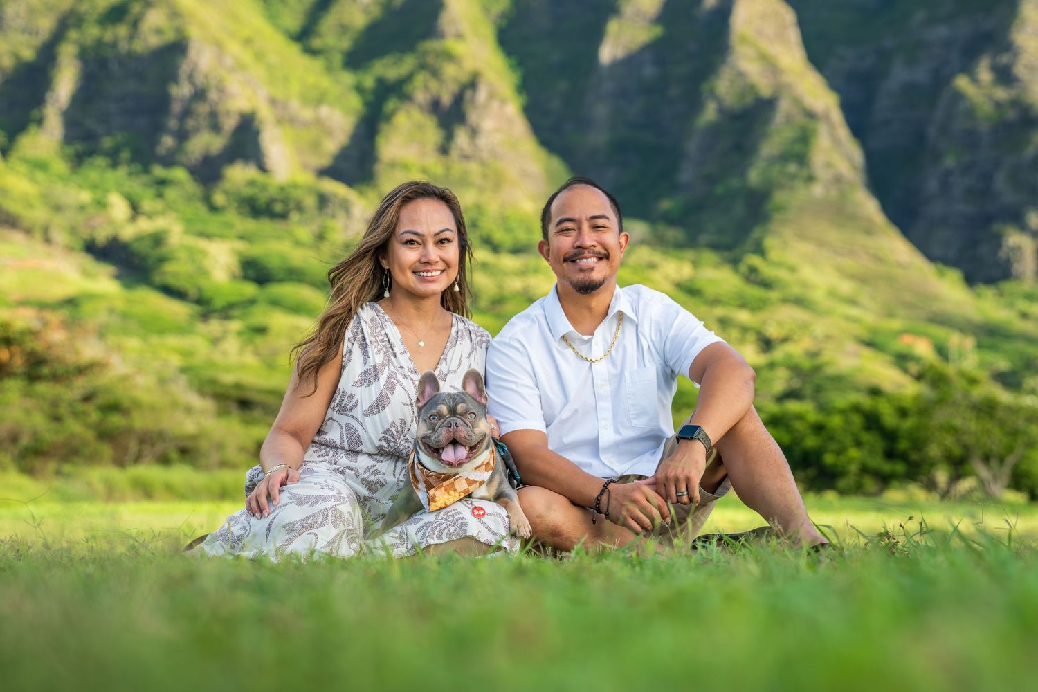 Family photos with pets/dogs/cats- Paws for portraits Georgia and hawaii