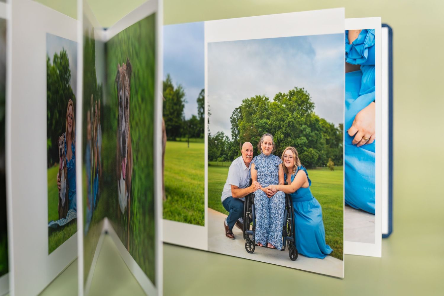 Photo album from Graphistudios of a end of life session.