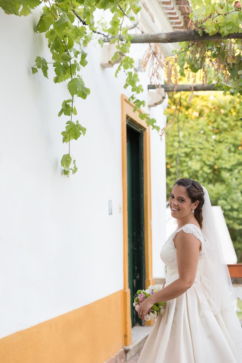 Reportagem de casamento na Herdade da Agolada de Cima - retrato da noiva