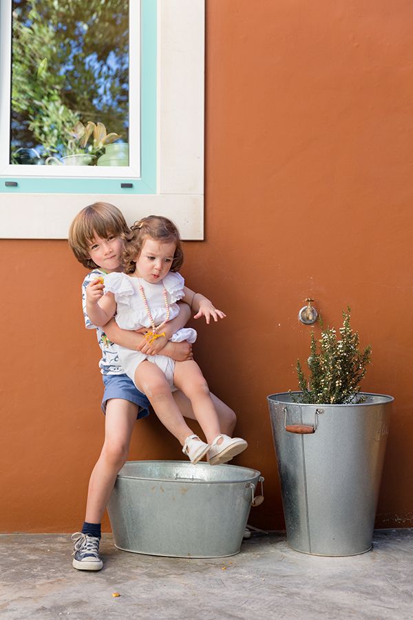 Sessão Fotografia de Família em Lisboa - Fotografia Infantil - sessões lifestyle no exterior