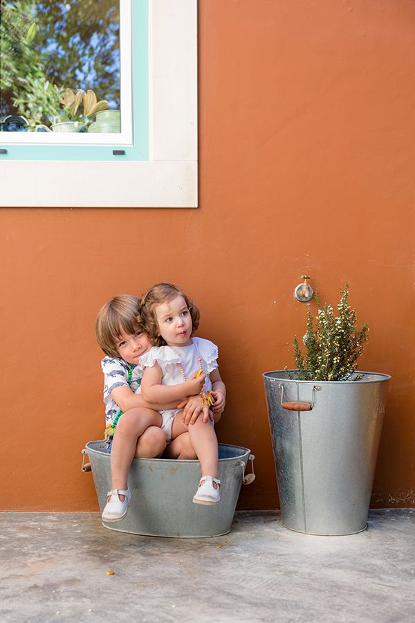 Sessão Fotografia de Família em Lisboa - Fotografia Infantil - sessões lifestyle no exterior