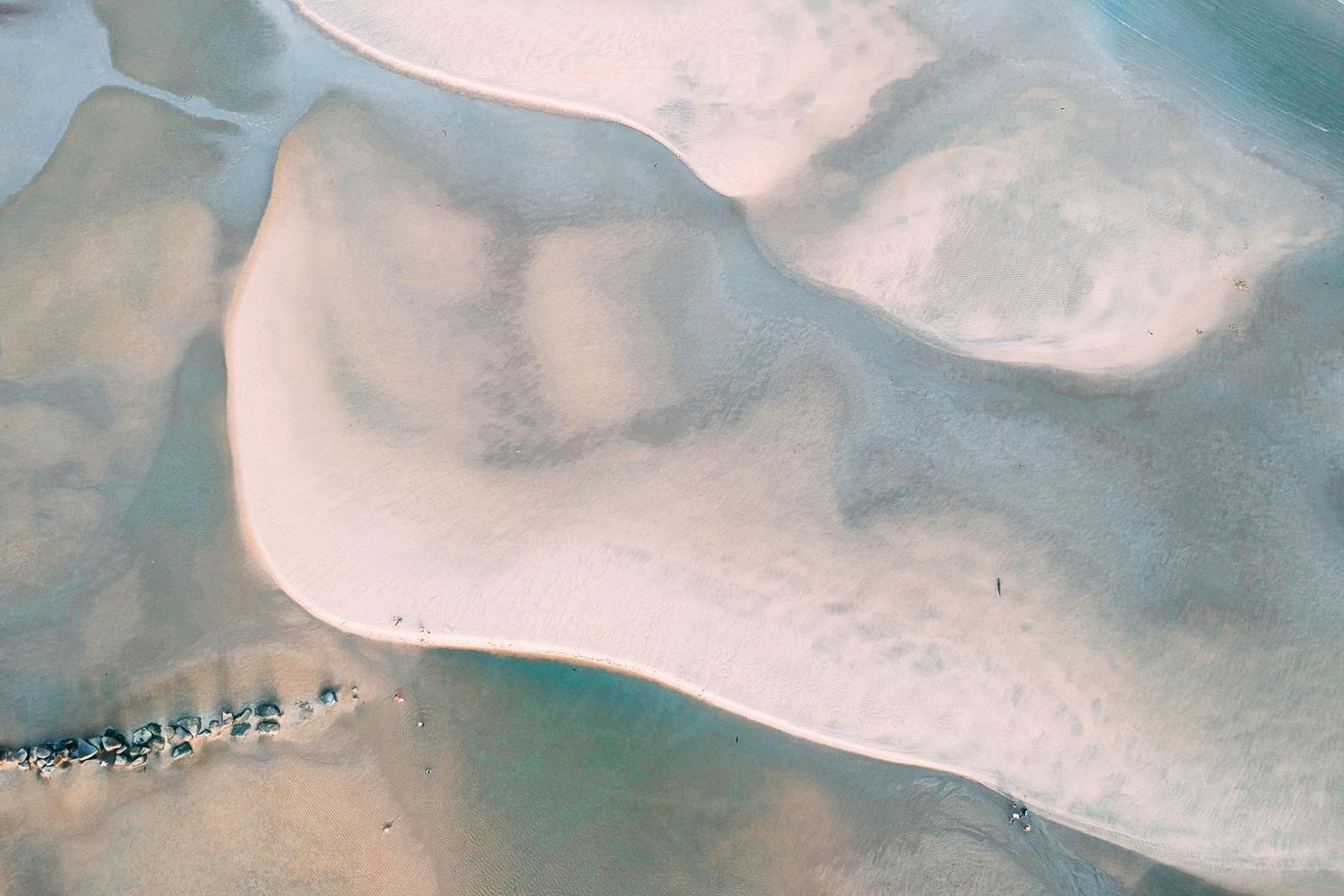 beach elements