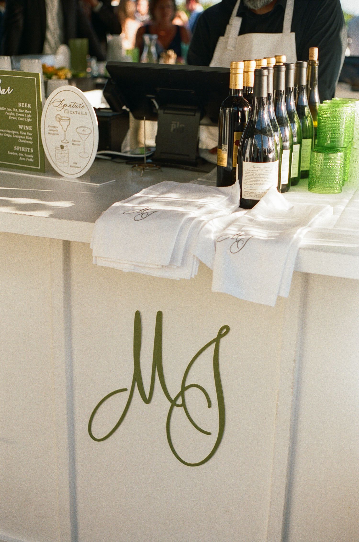 Elegant Modern Wedding Bar Reception Details.