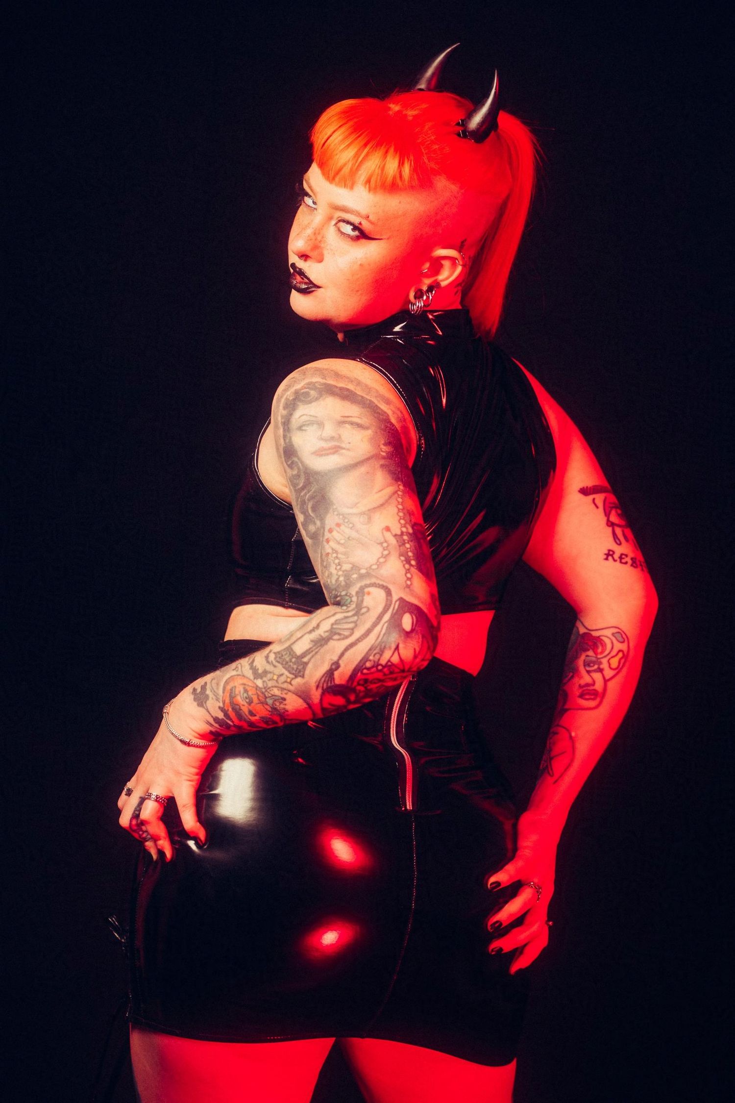 Rubie modeling a demonic black outfit.

© snapnon 2026