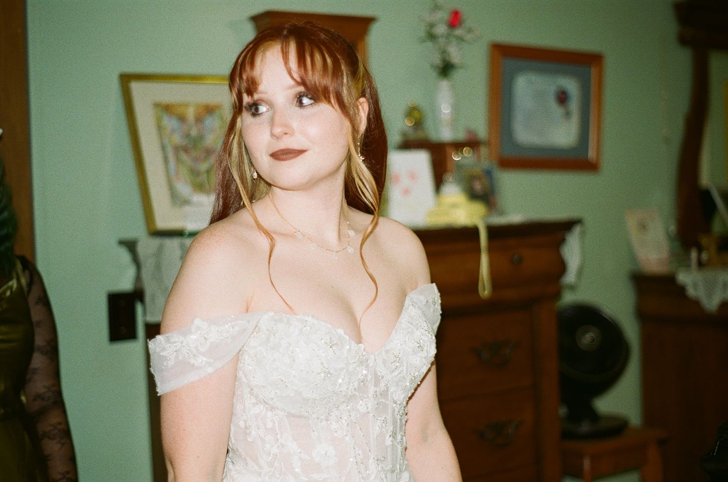 Luxury destination wedding photography on the East Coast, Wedding day storytelling with nostalgic film look, 35mm Wedding Photography NC