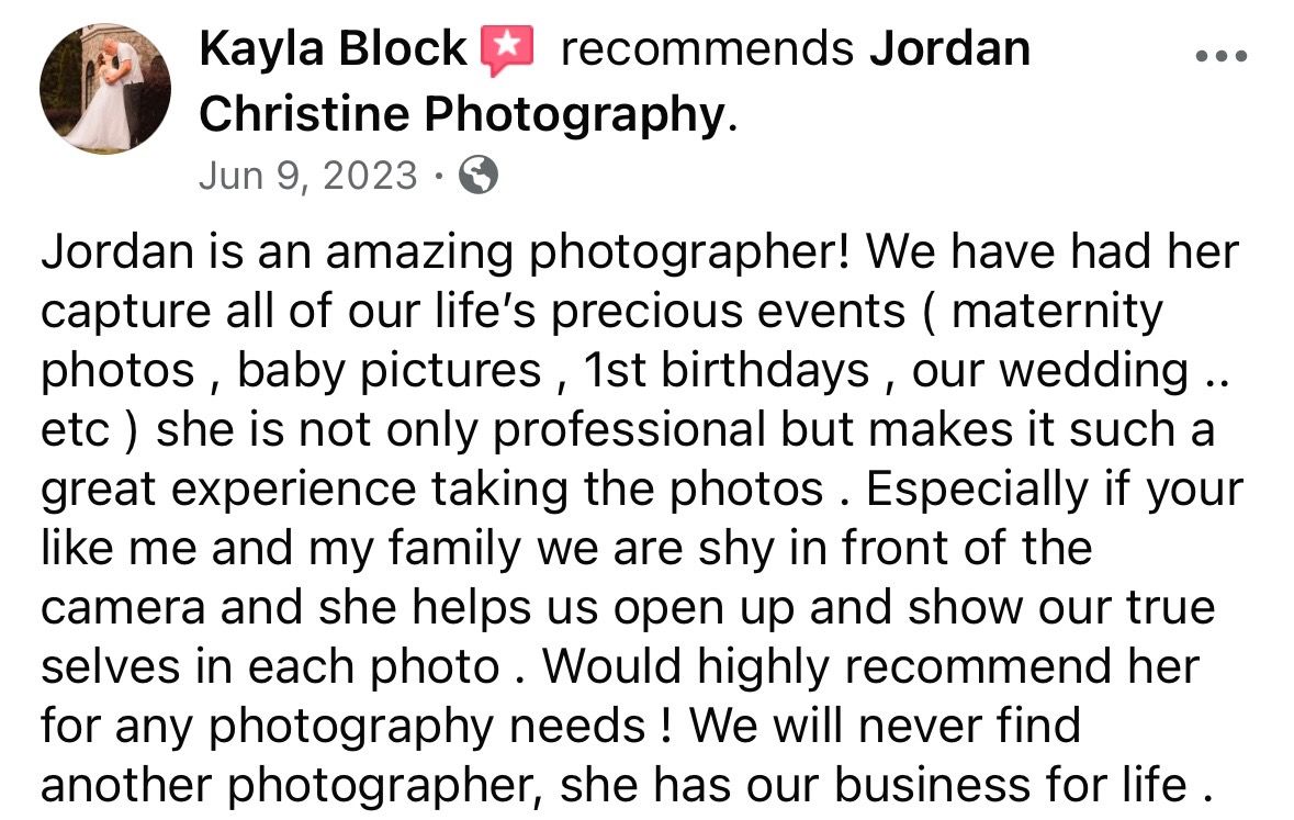 A social media review recommending a photography business with positive feedback about wedding and event photos.