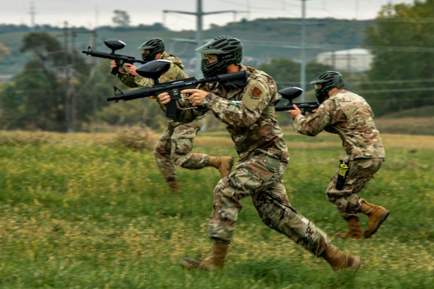 Military lifestyle and documentary photography featuring service members, aircraft, teamwork and meaningful stories.