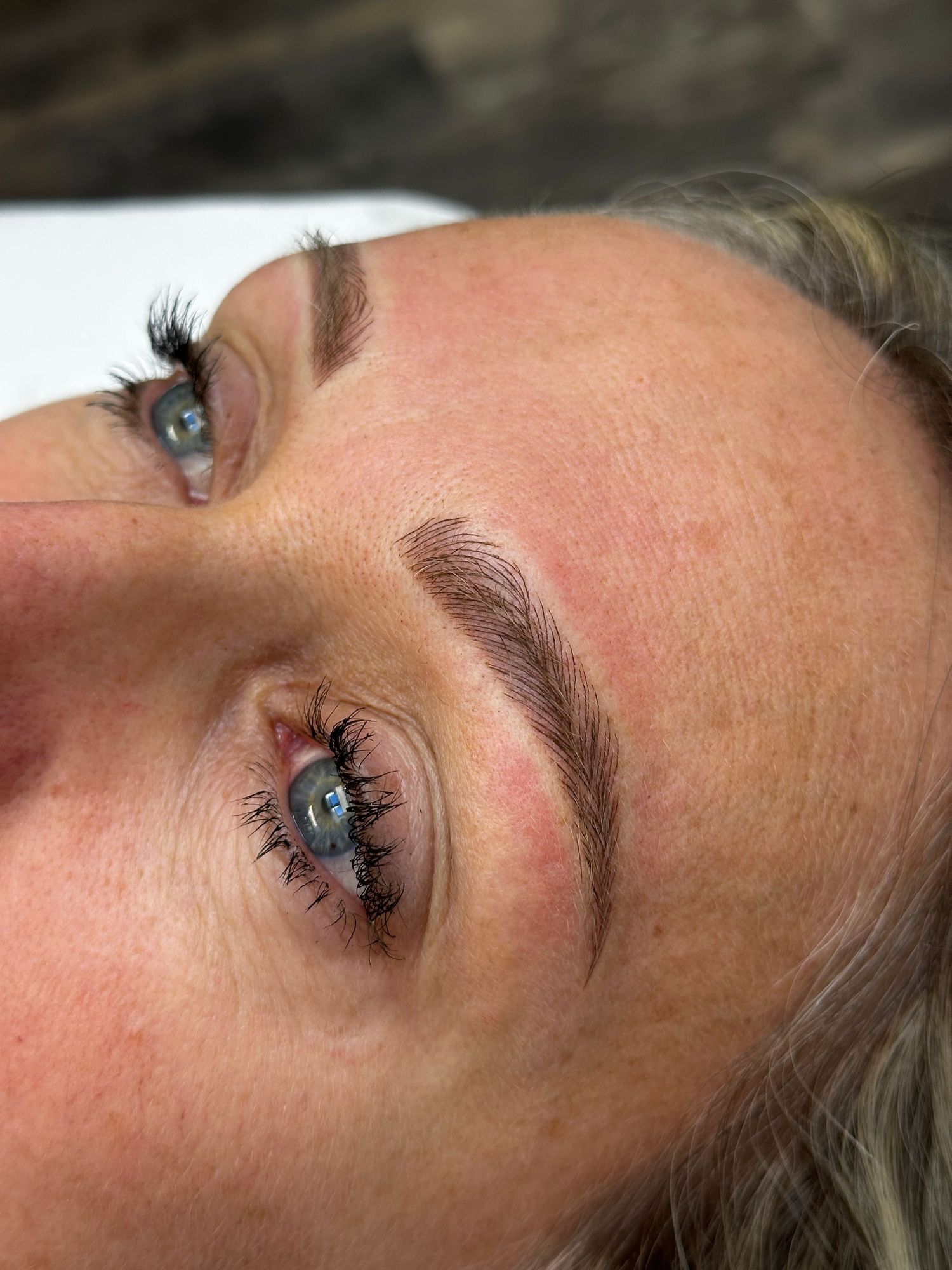 microblading, sopracciglia, trucco permanente sopracciglia