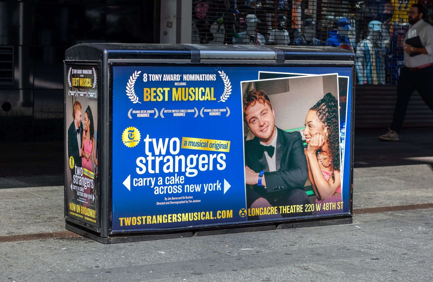 Big Belly Bin ad for Two Strangers (Carry a Cake Across New York)