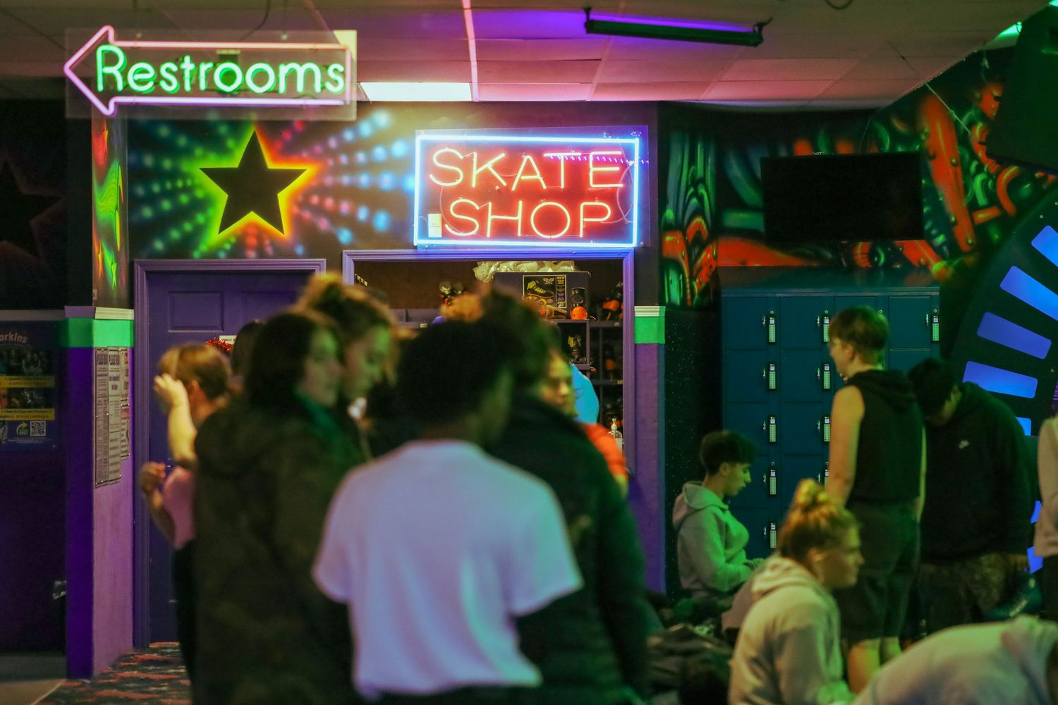 Skate Night with WAVE College Ministry.