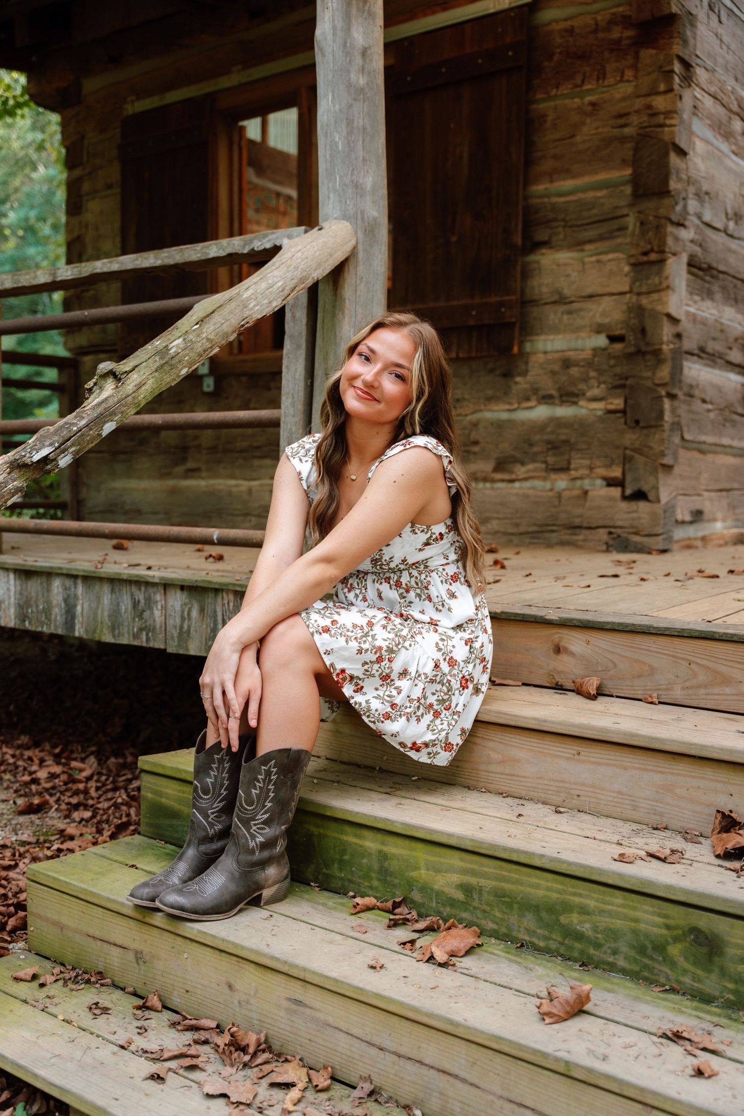 Chattanooga photographer serving Signal Mountain, Lookout Mountain, and surrounding Tennessee areas.
