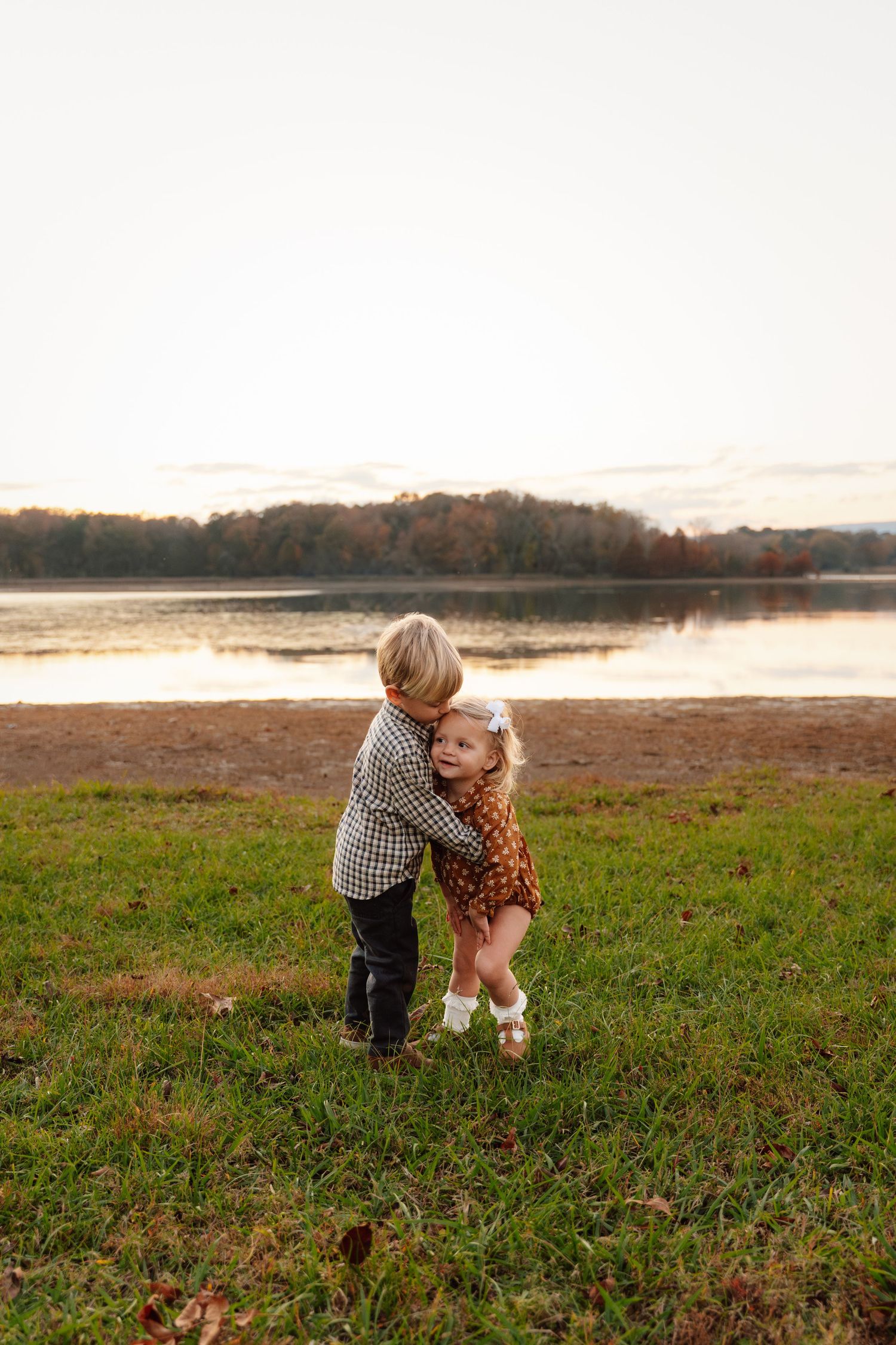 Chattanooga photographer serving Signal Mountain, Lookout Mountain, and surrounding Tennessee areas.