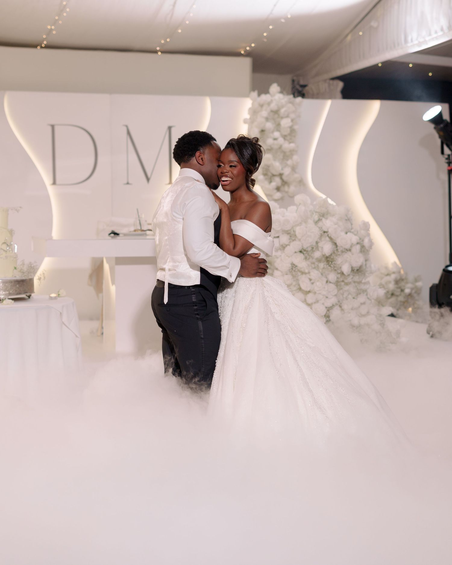 bride and groom first dance