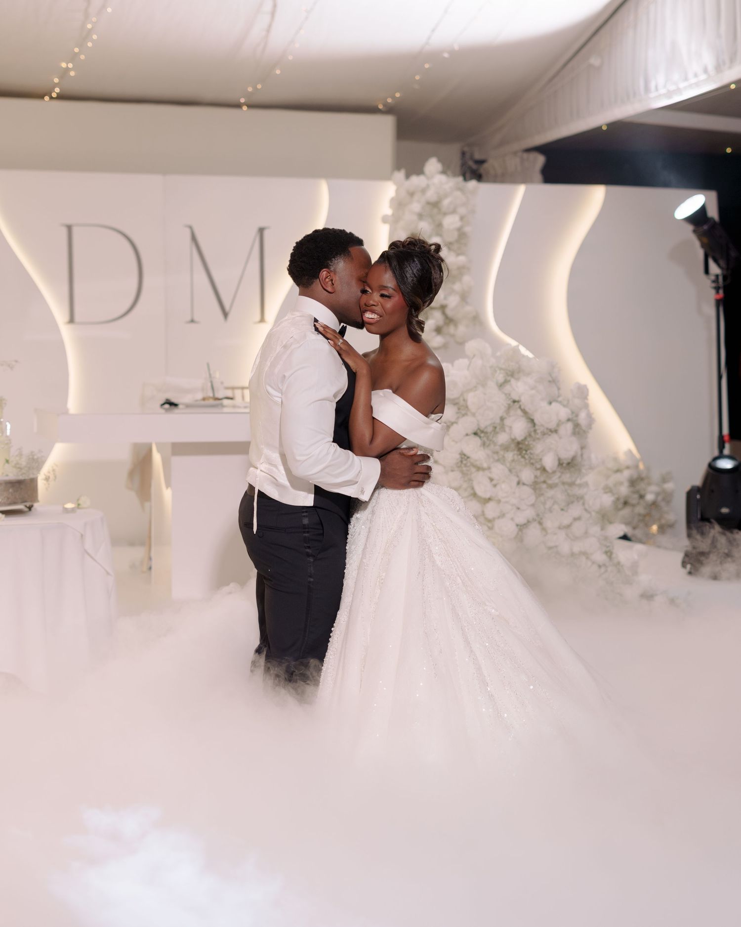 bride and groom first dance