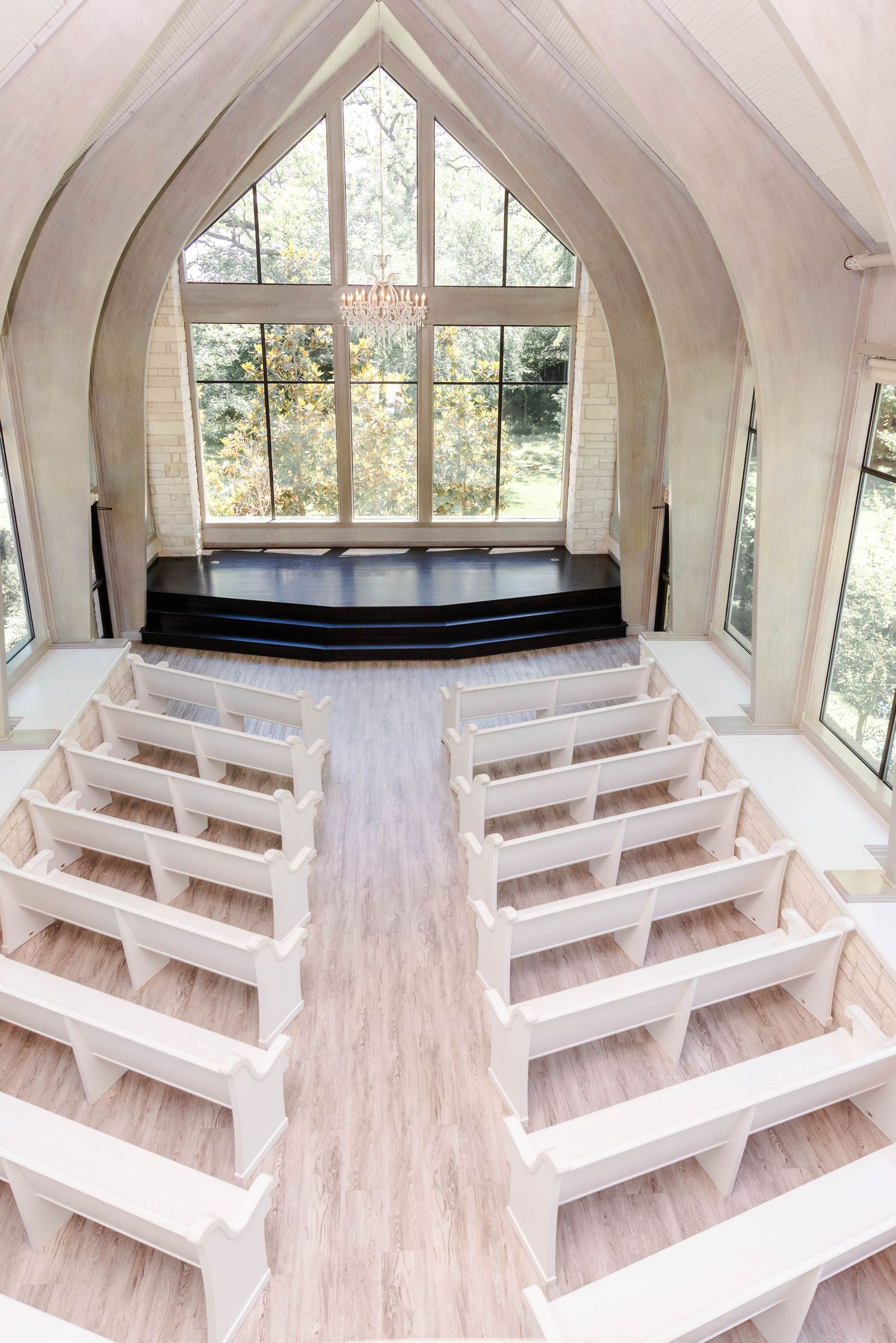 overview of the chapel at brighton abbey