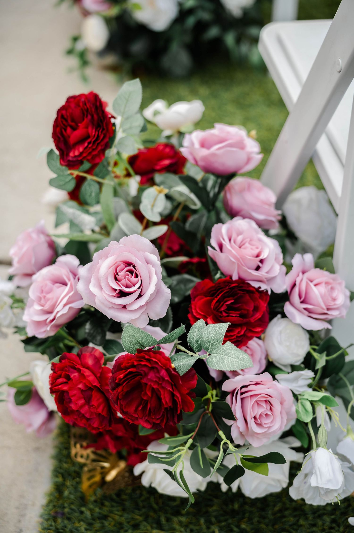 red and pink roses