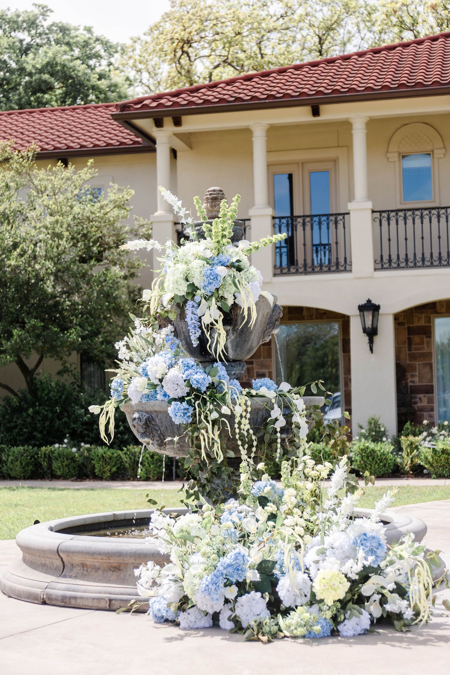 Fountain view of florals