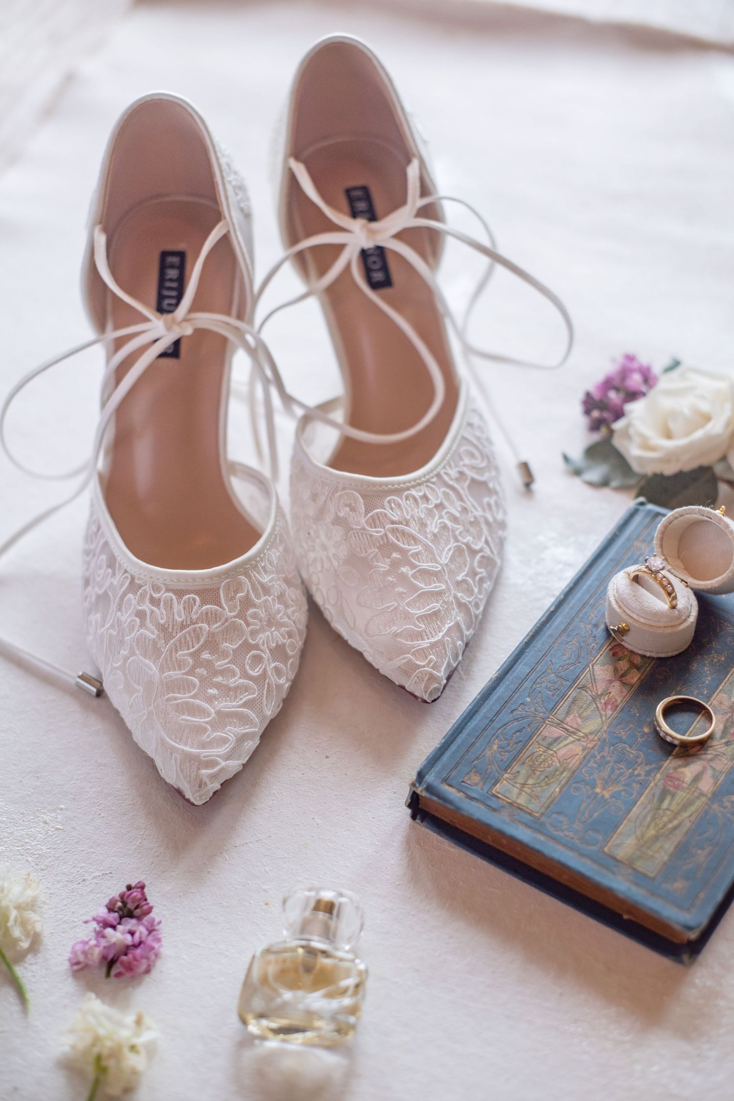 The Brides shoes and ring