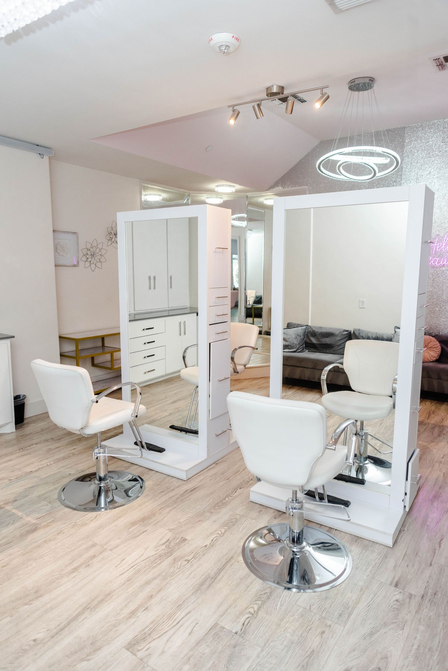 Bridal Suite hair stations