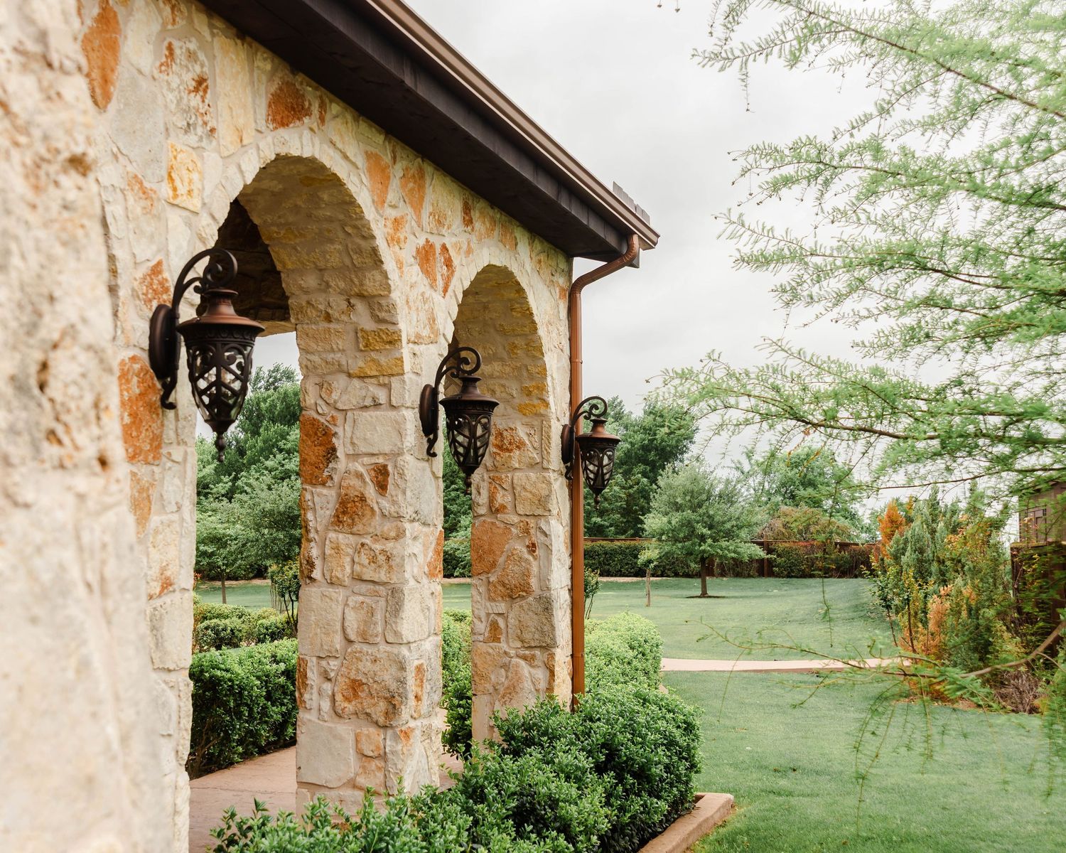 archways at tuscany hill venue