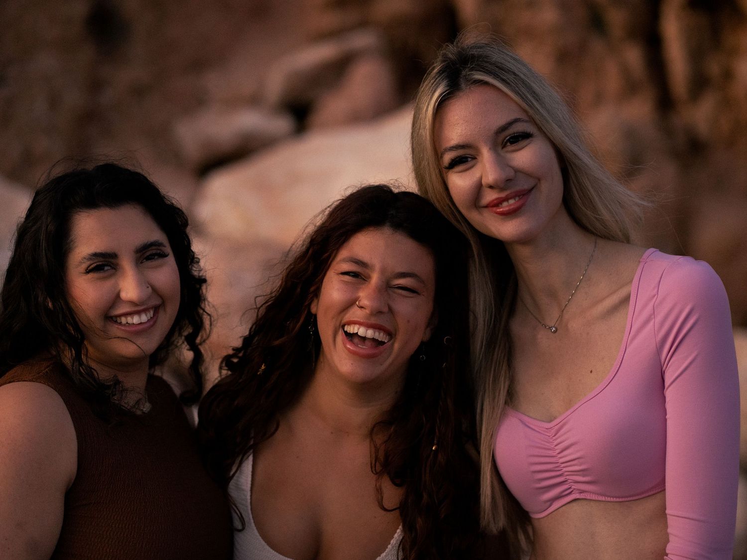 friends, pose, laughter