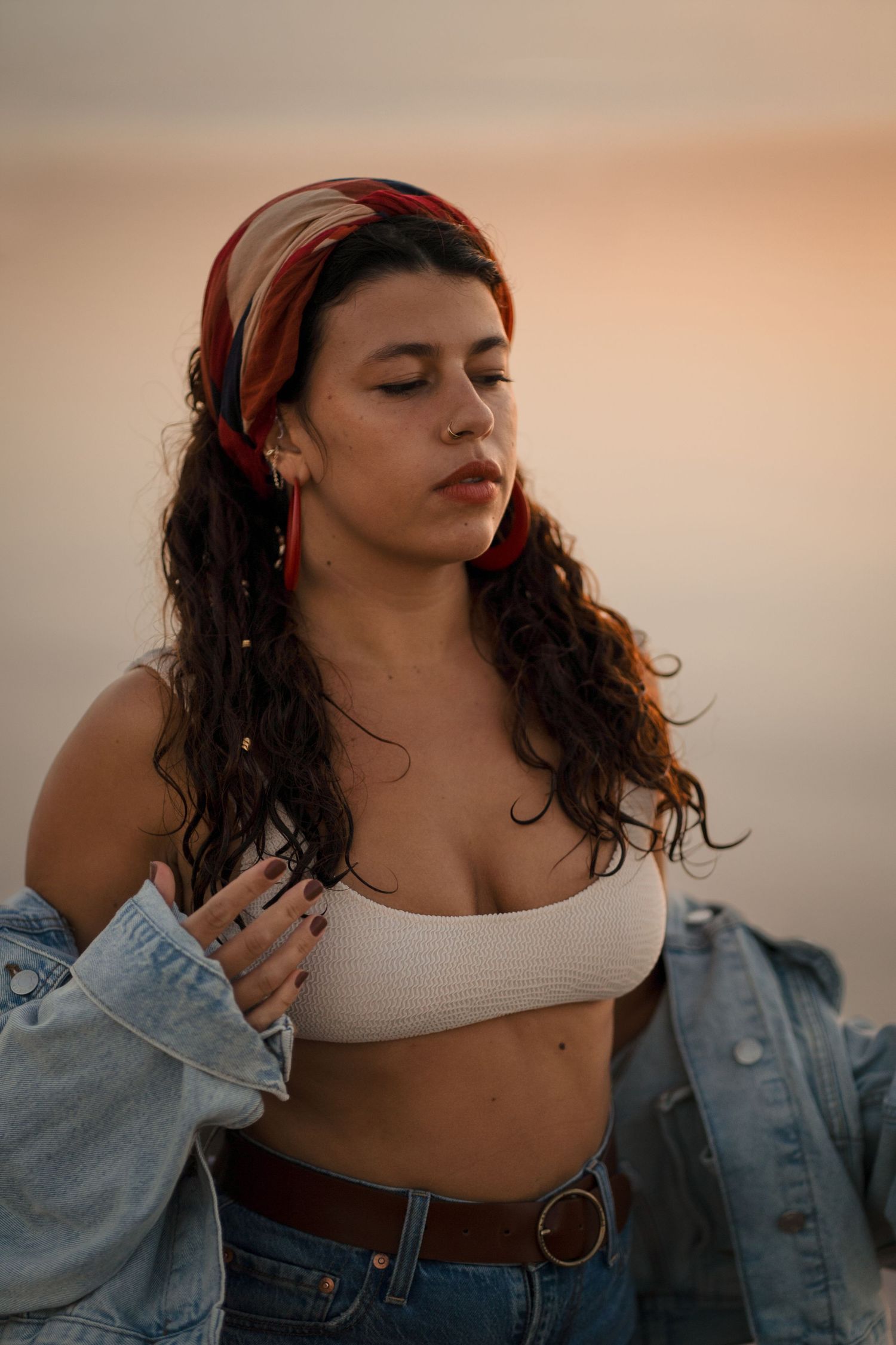 soft and feminine portrait photography