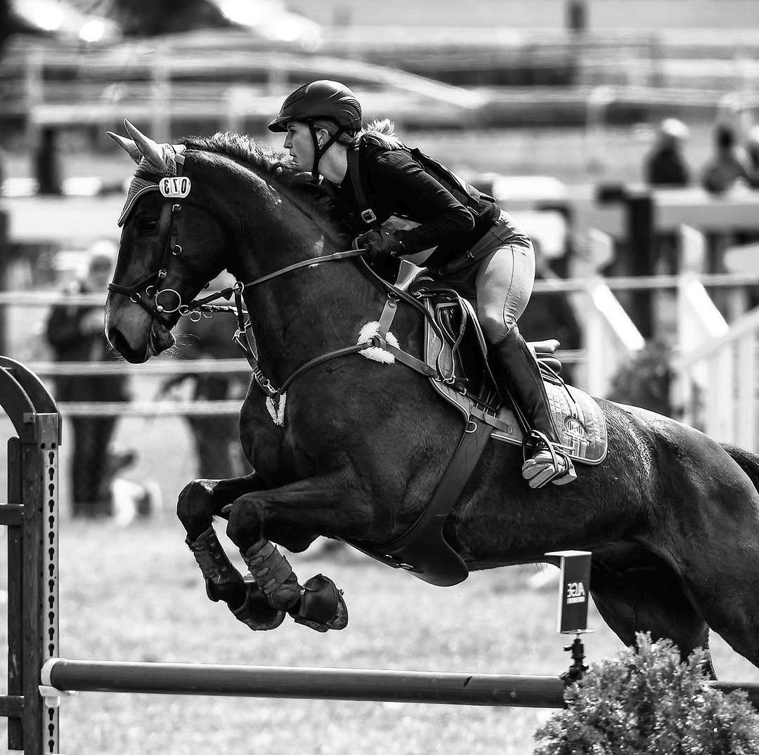 Me, Showjumpin