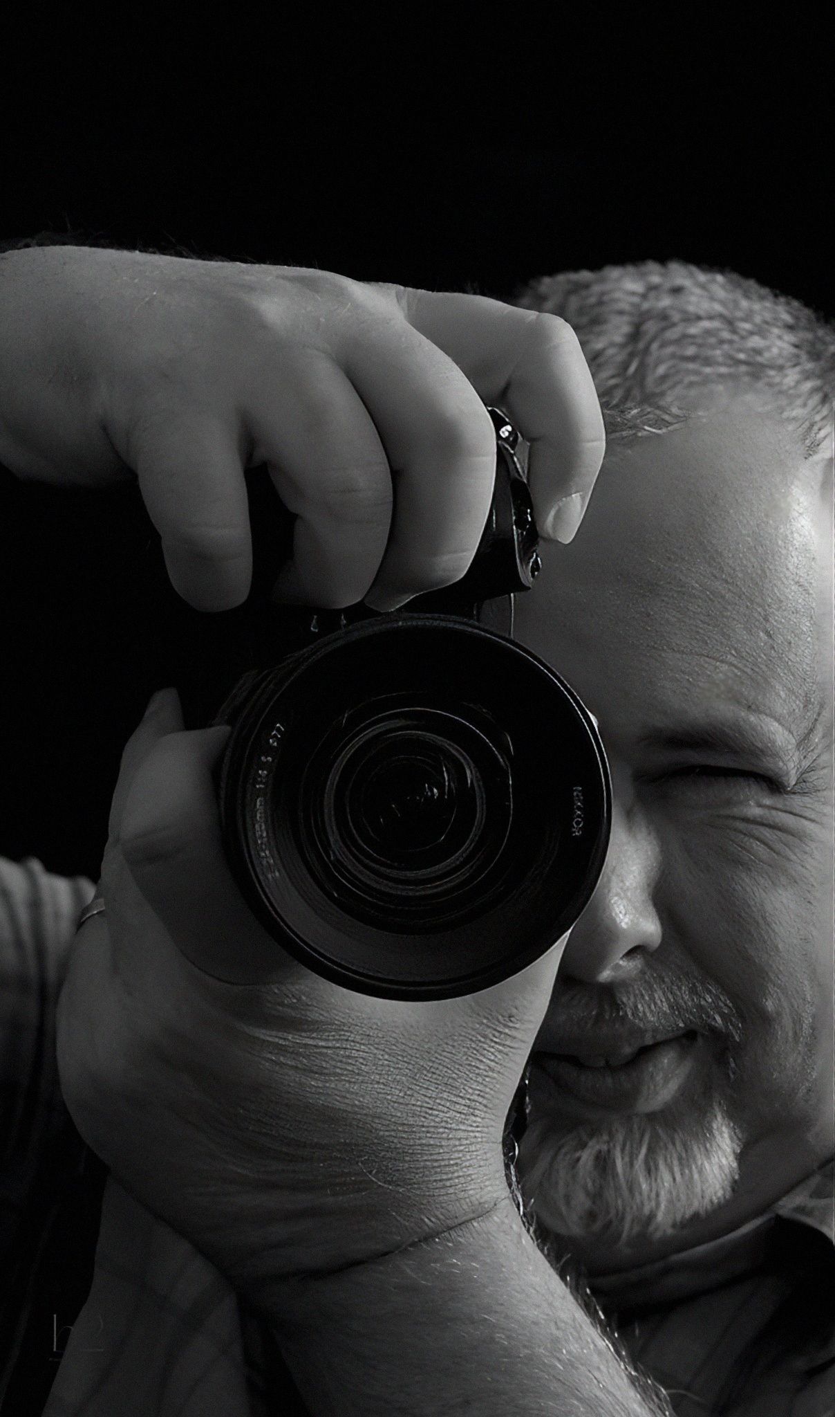 Randy Davidson photography Professional headshots in the 757 – Yorktown and Hampton Roads headshot photographer for business headshots,