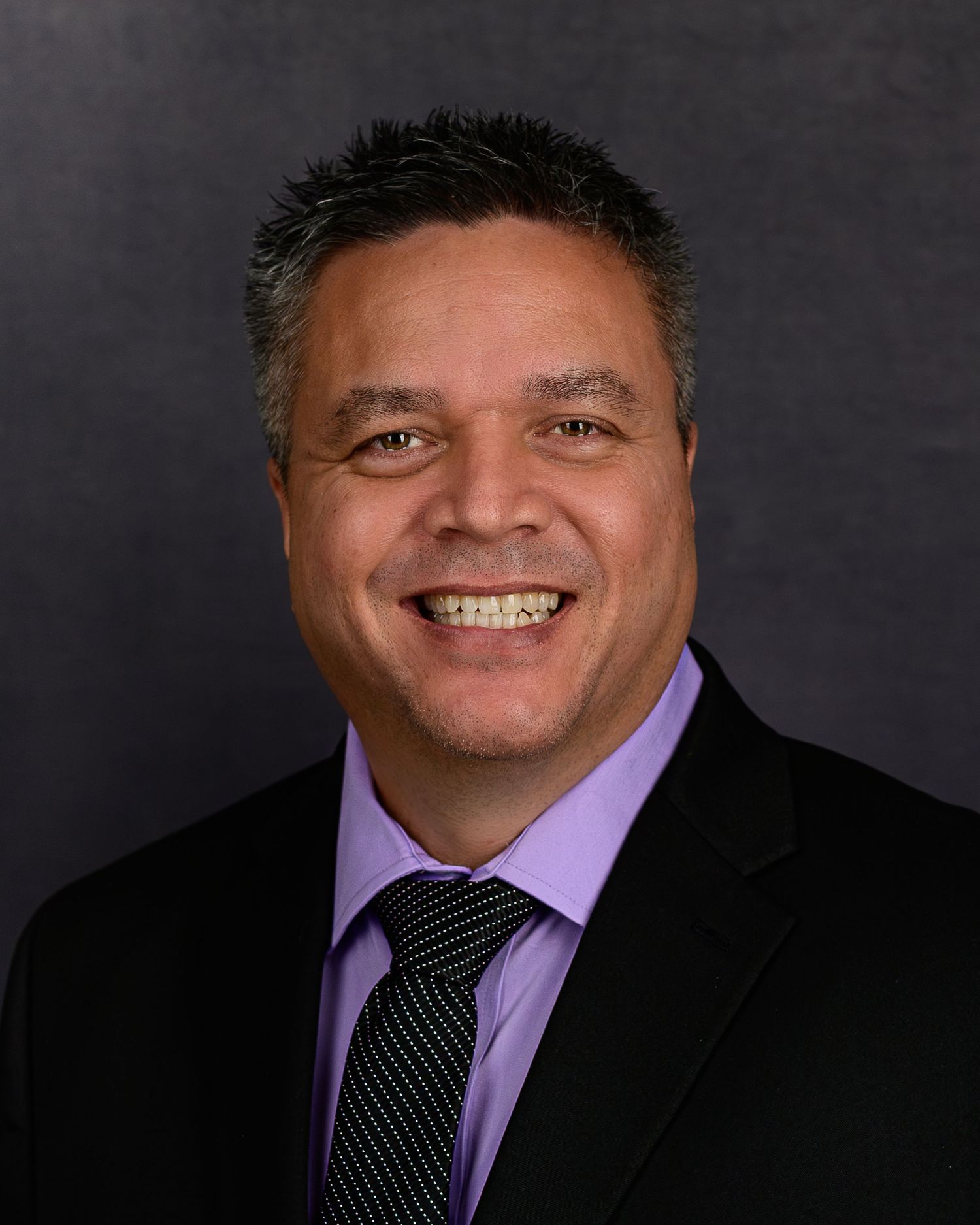 Professional headshot Photographer in Yorktown and Hampton Roads headshot photographer for business headshots, actor headshots,