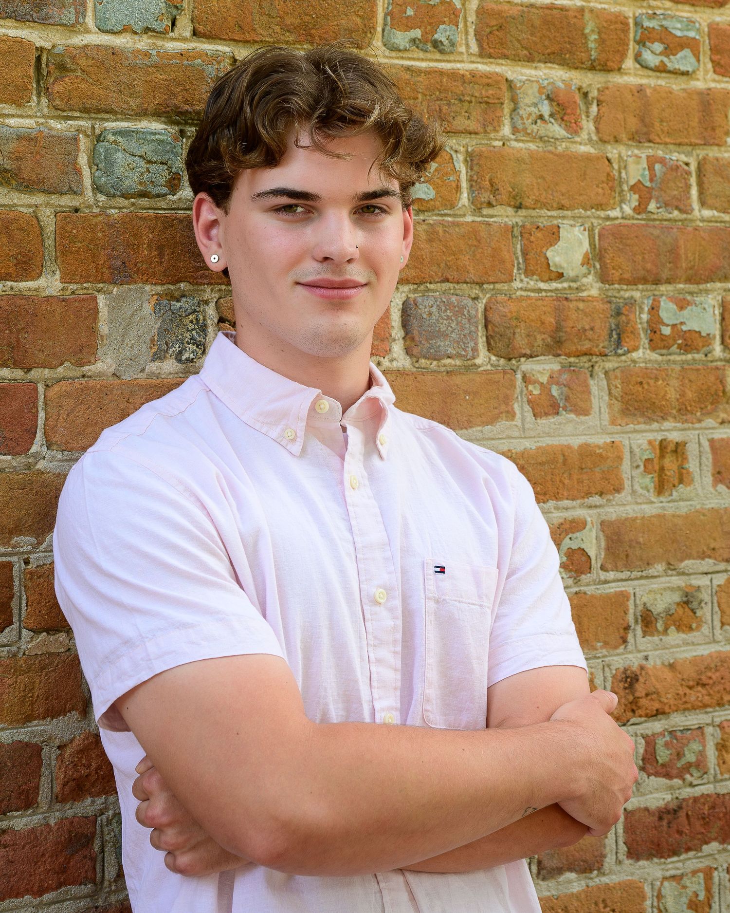 Senior grad Professional photographer in the 757 – Yorktown and Hampton Roads  photographer.