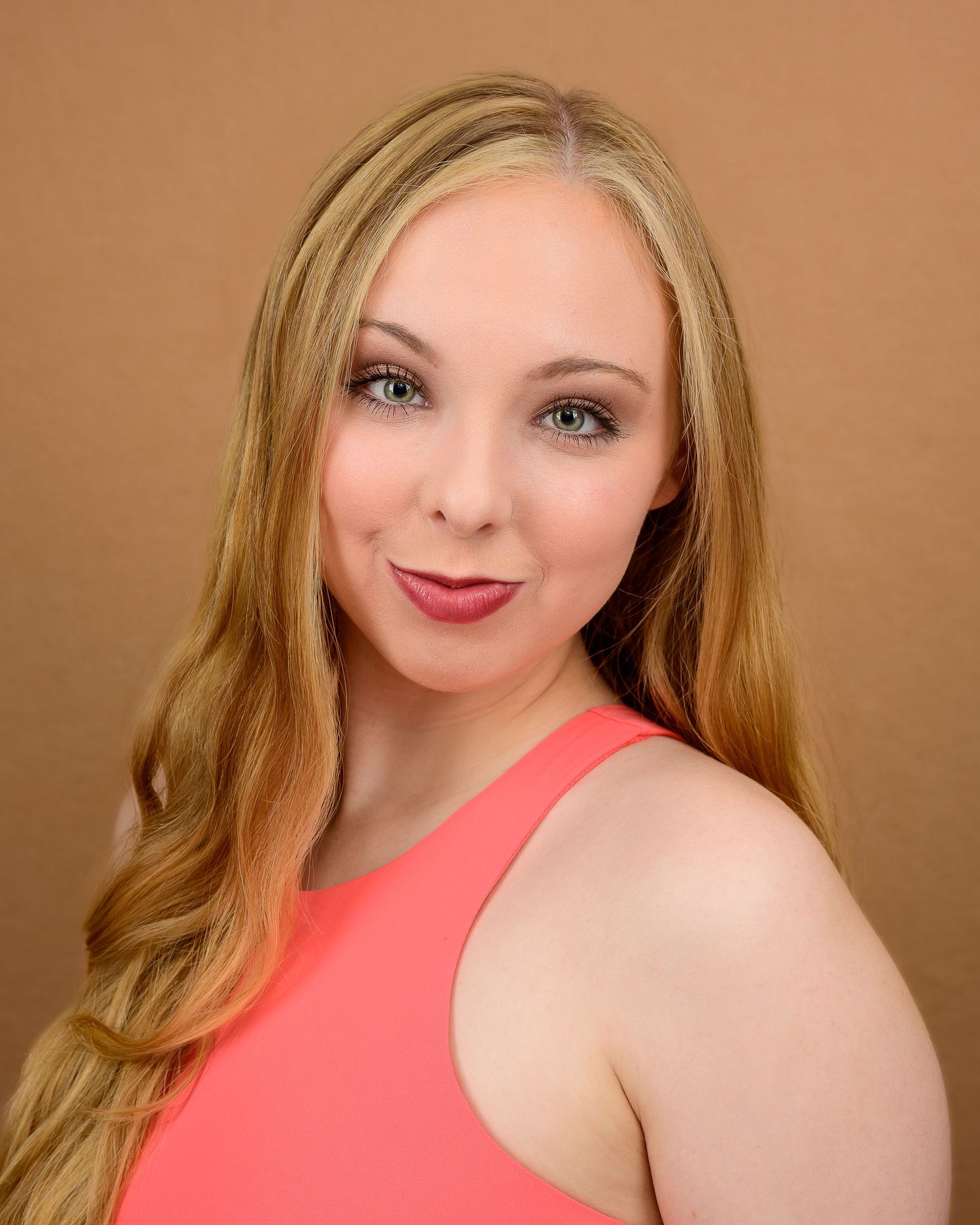 Professional headshots in the 757 – Yorktown and Hampton Roads headshot photographer for business headshots, actor headshots, and performers