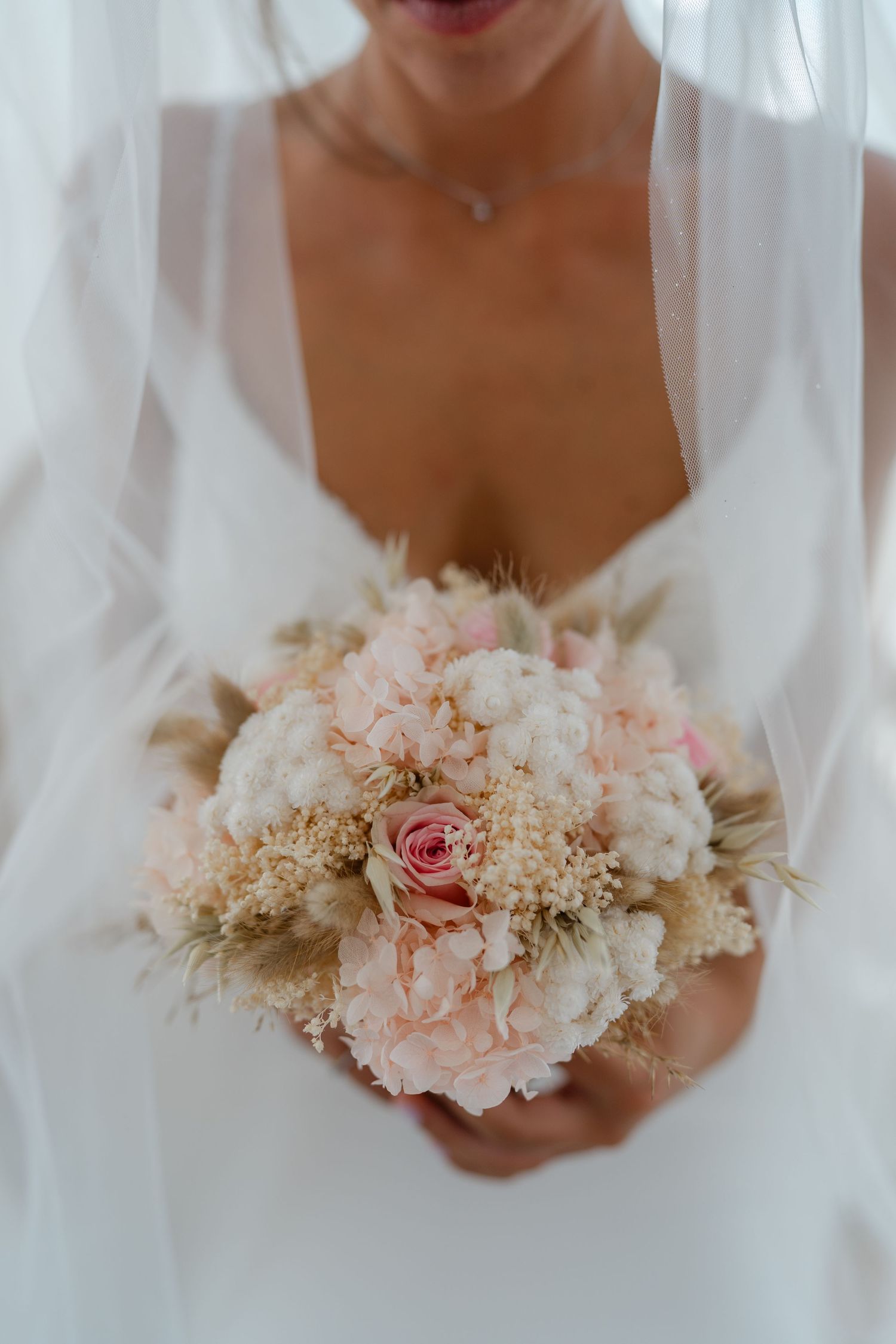 Détails sur un bouquet élégant.