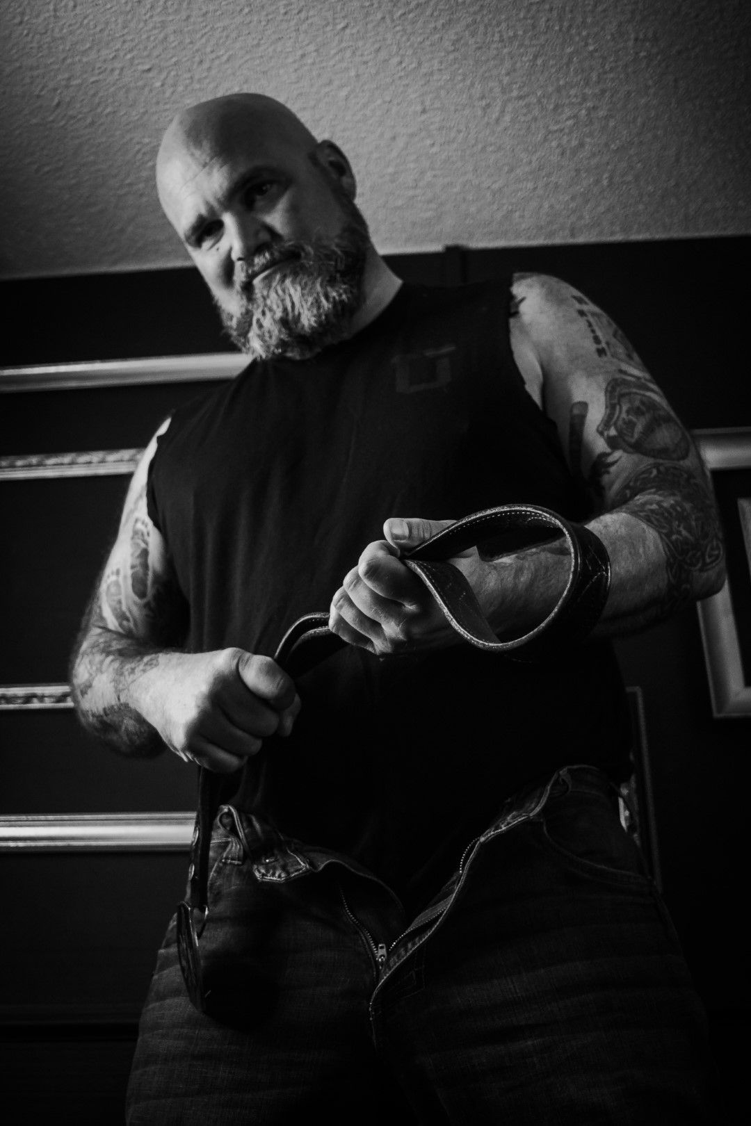 male boudoir photographer