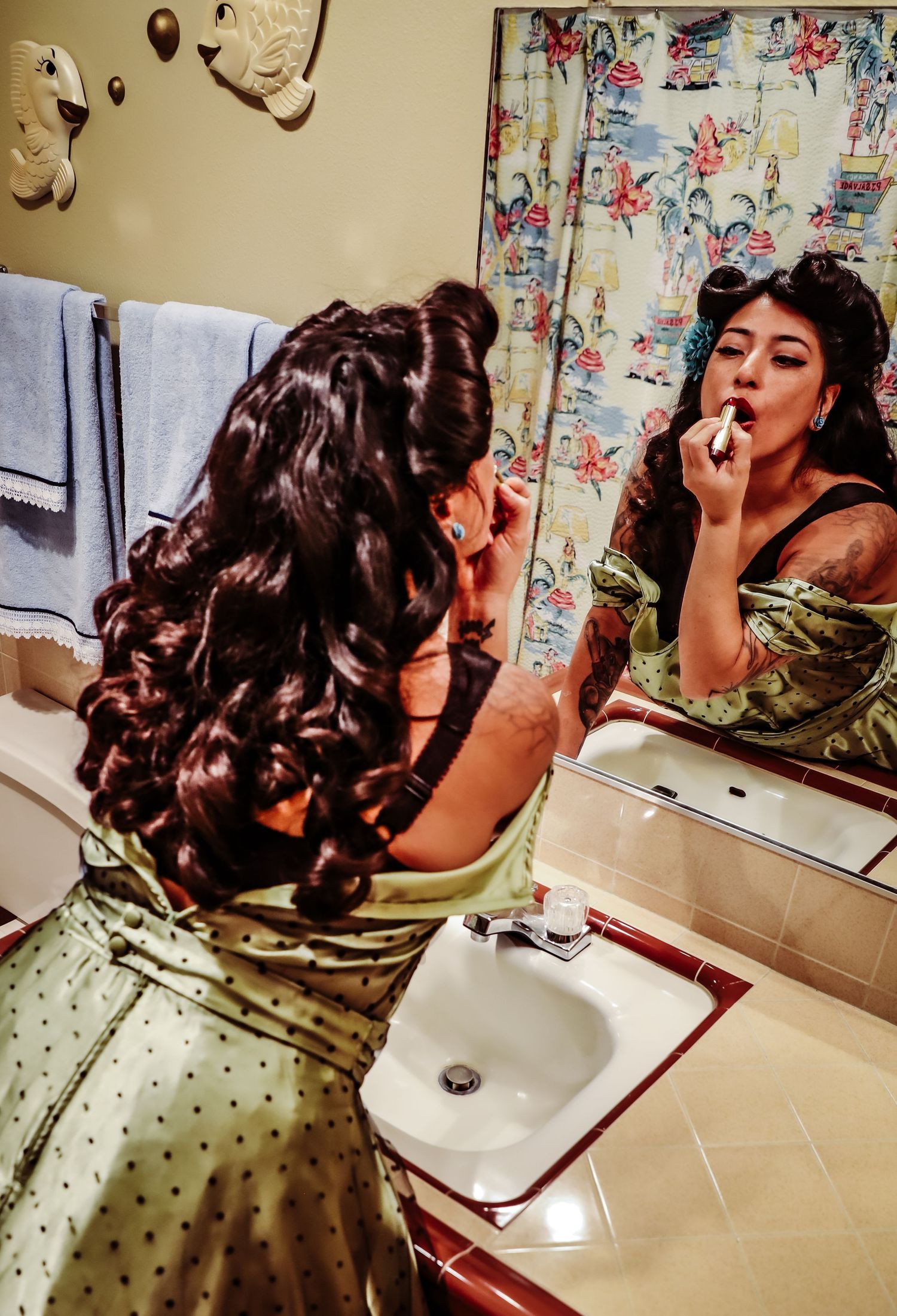 themed boudoir photoshoot