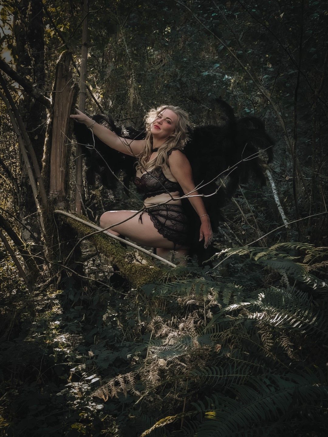 boudoir in the woods