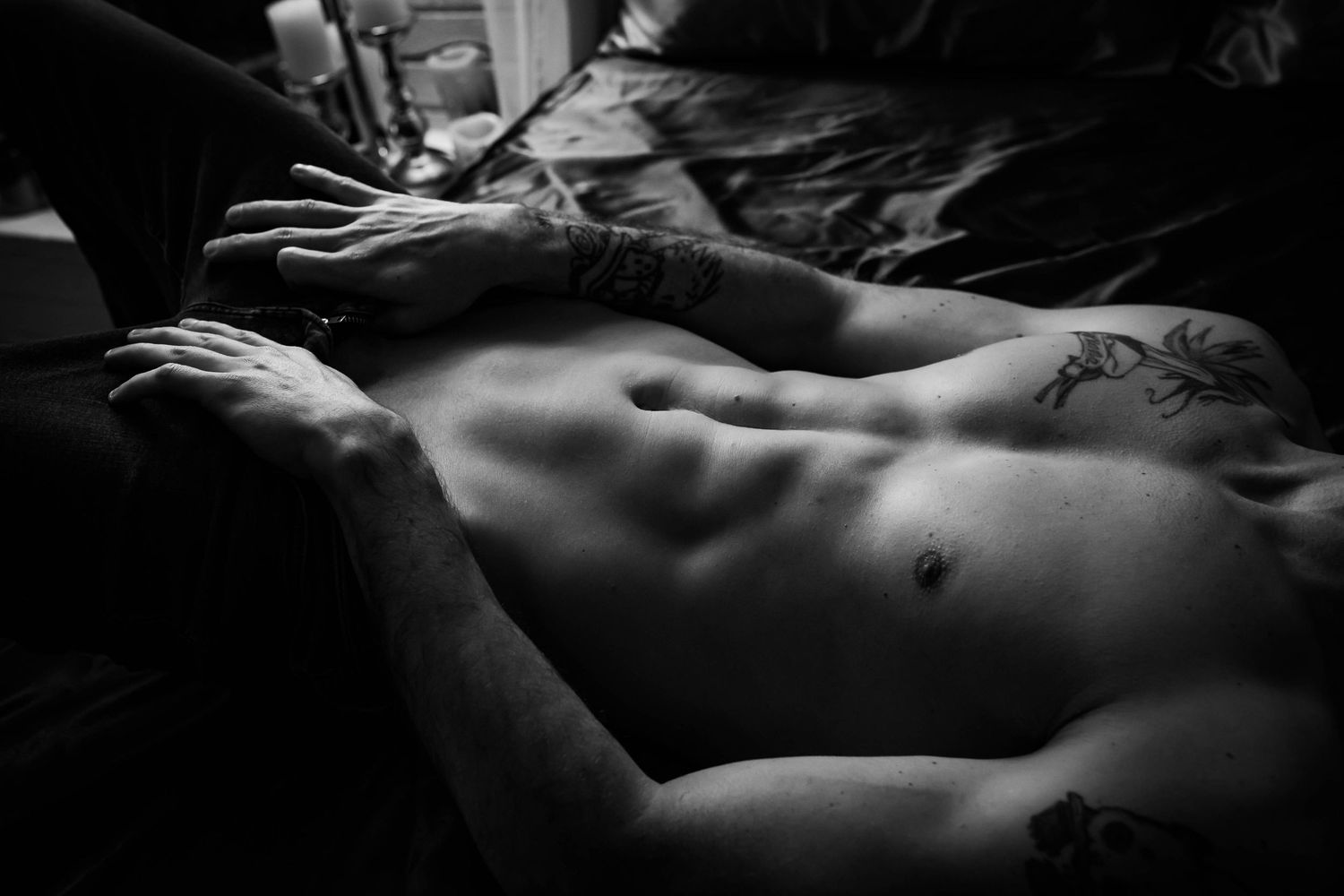 MALE BOUDOIR PHOTOGRAPHY