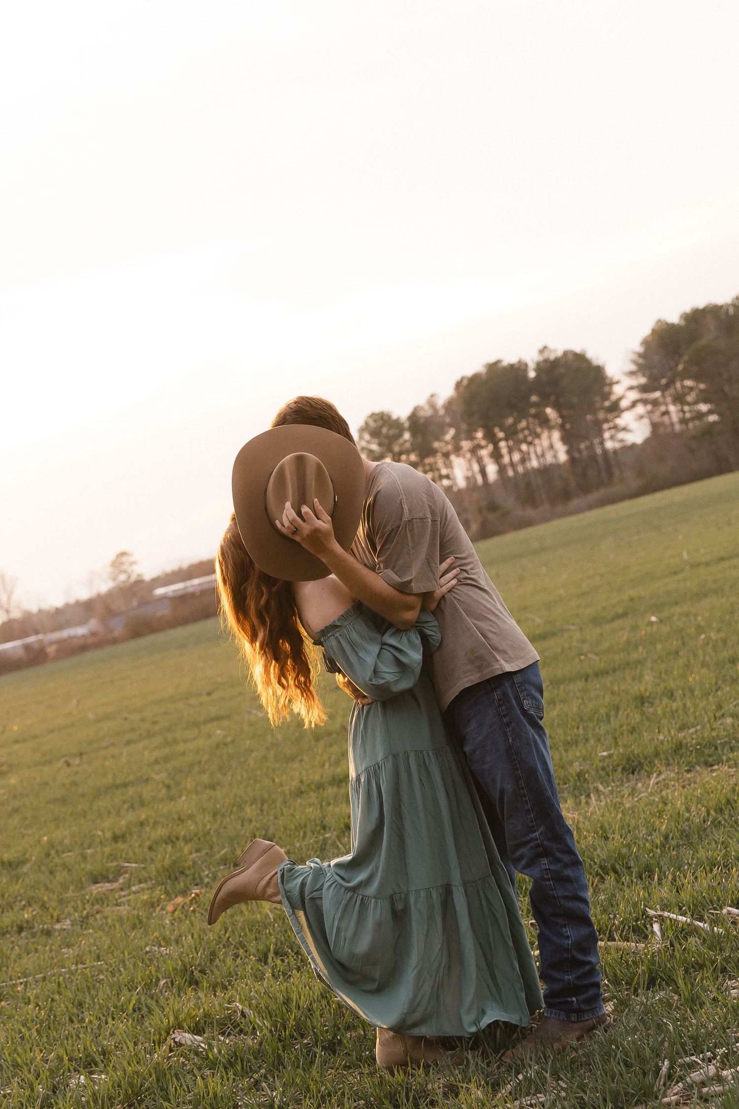 Southern Charm Couples Photographer