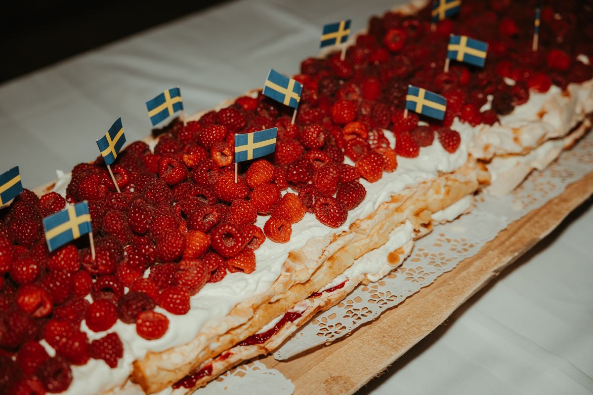 Bröllopsmiddag på Näfstad loge, fotograferat av Grevholm Photography.