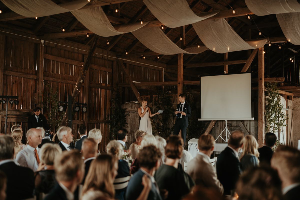 Bröllopsmiddag på Näfstad loge, fotograferat av Grevholm Photography.