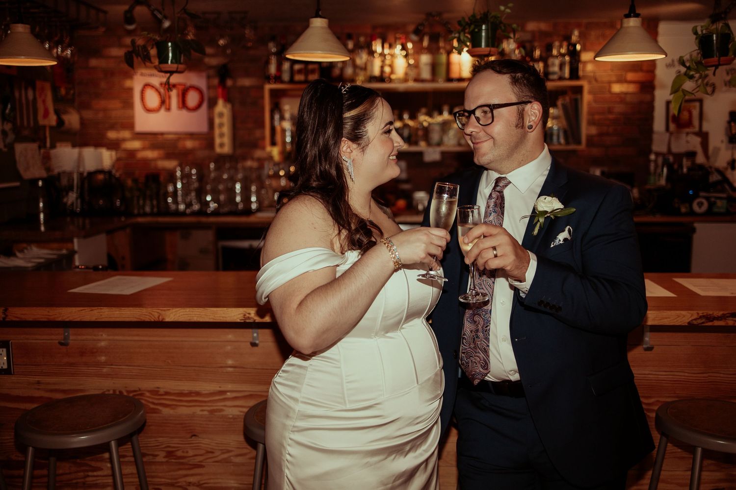 Central Alberta wedding, family, portrait & pet photographer servicing Leduc, Calmar, Devon, Thorsby, Millet, Edmonton and surrounding area.