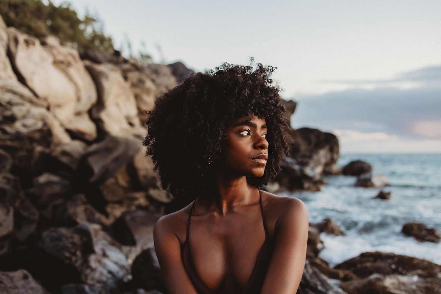 Maui Artful branding photo highlighting a woman’s portrait for brand imagery for social media.