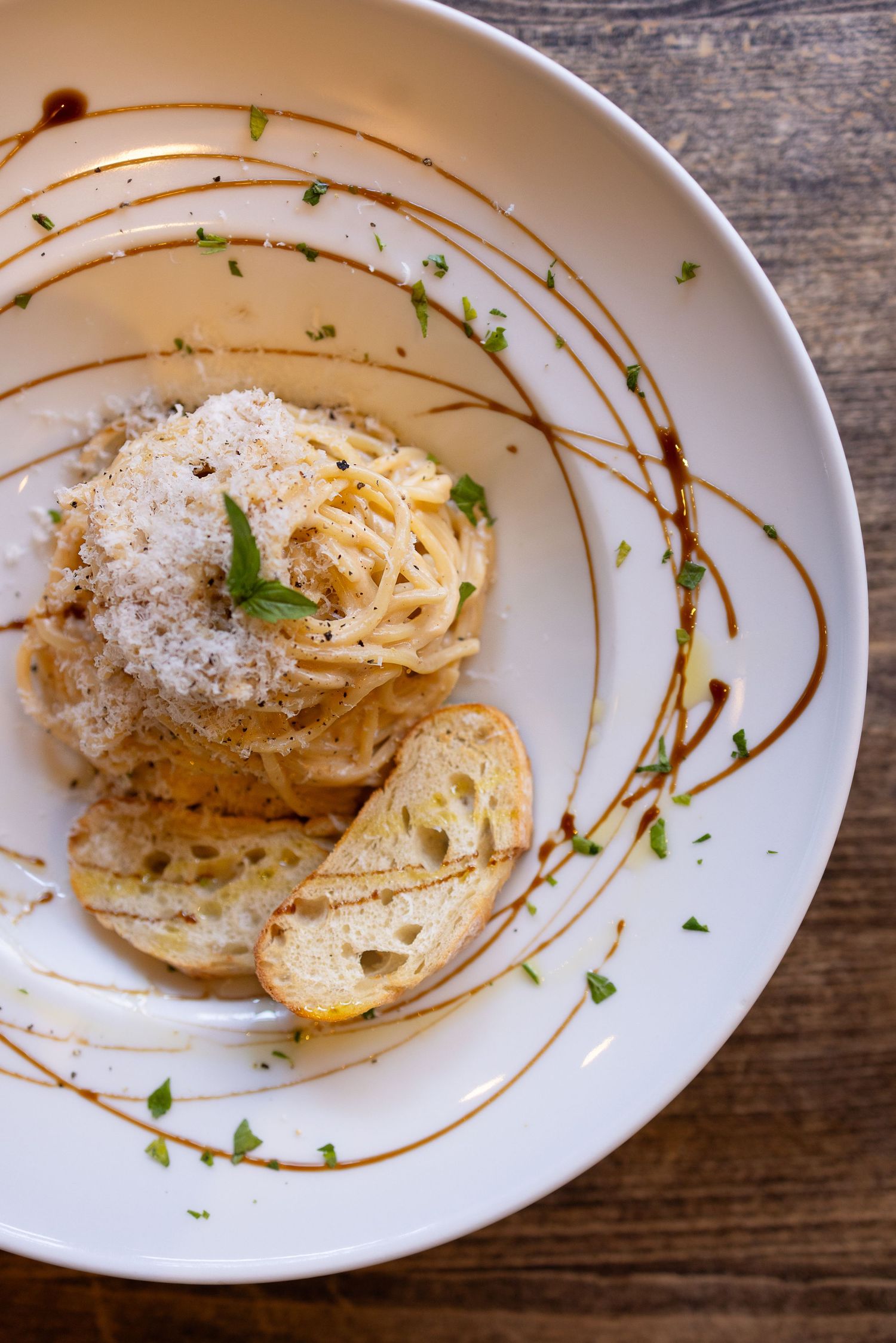 Authentic Italian cacio e pepe pasta captured by Maui food photographer.